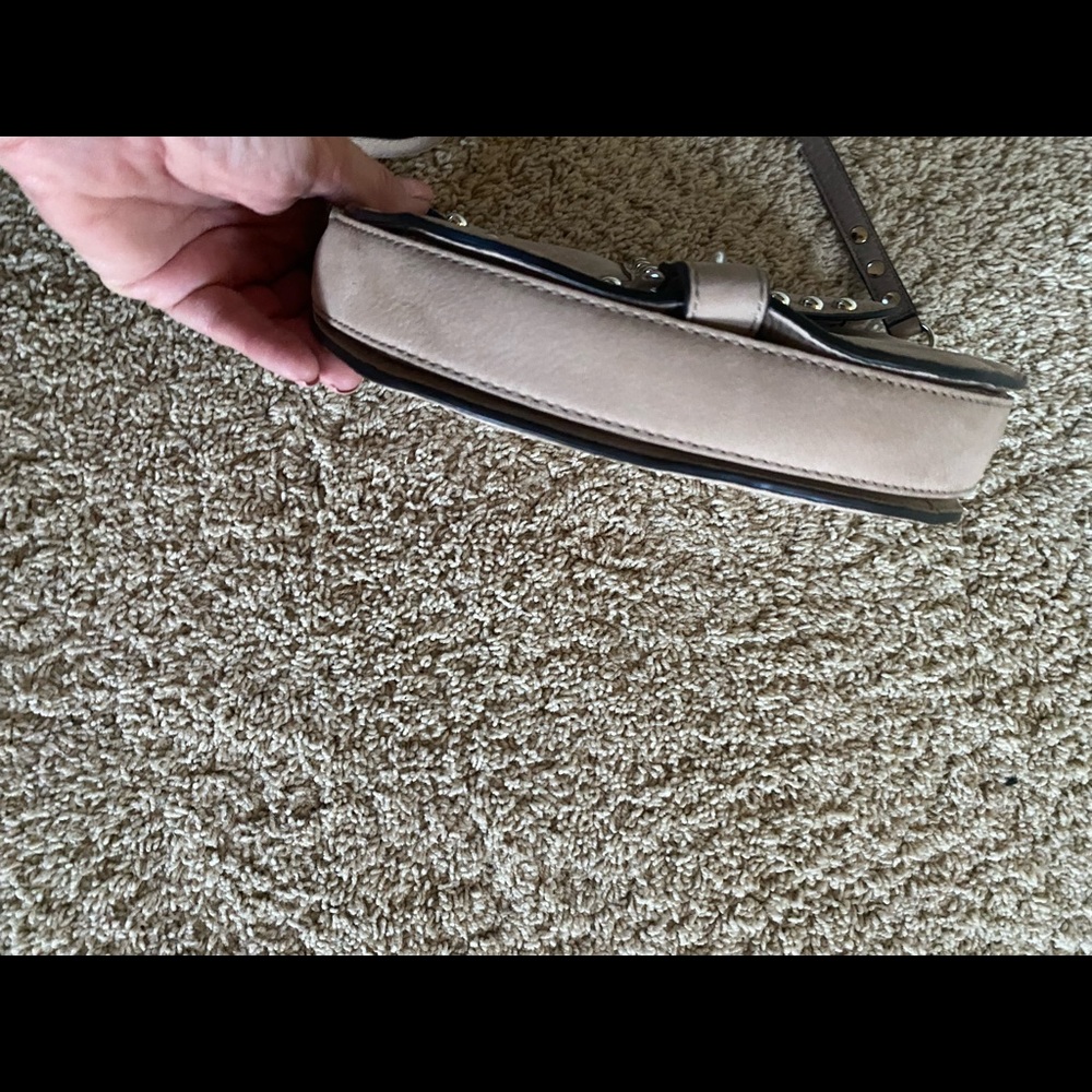 Purse - Picture 6 of 7